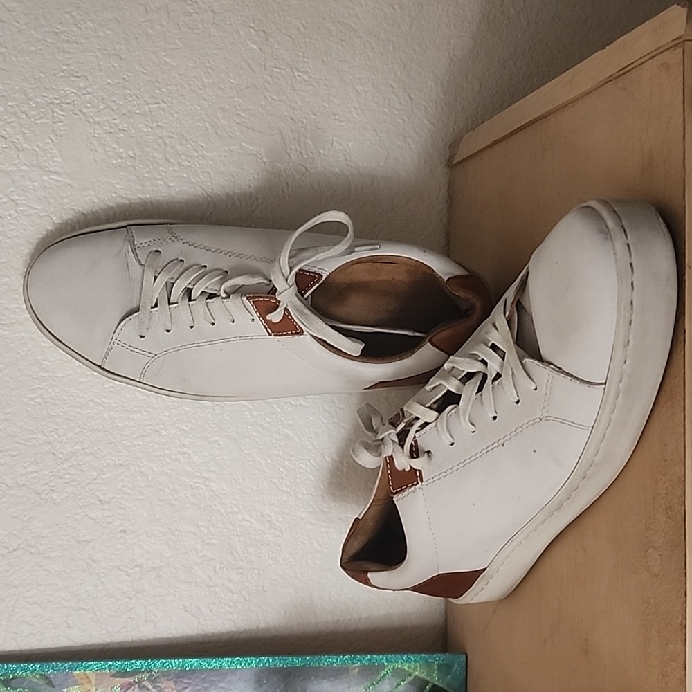 Born Jib White Leather Sneaker, Size 10 M